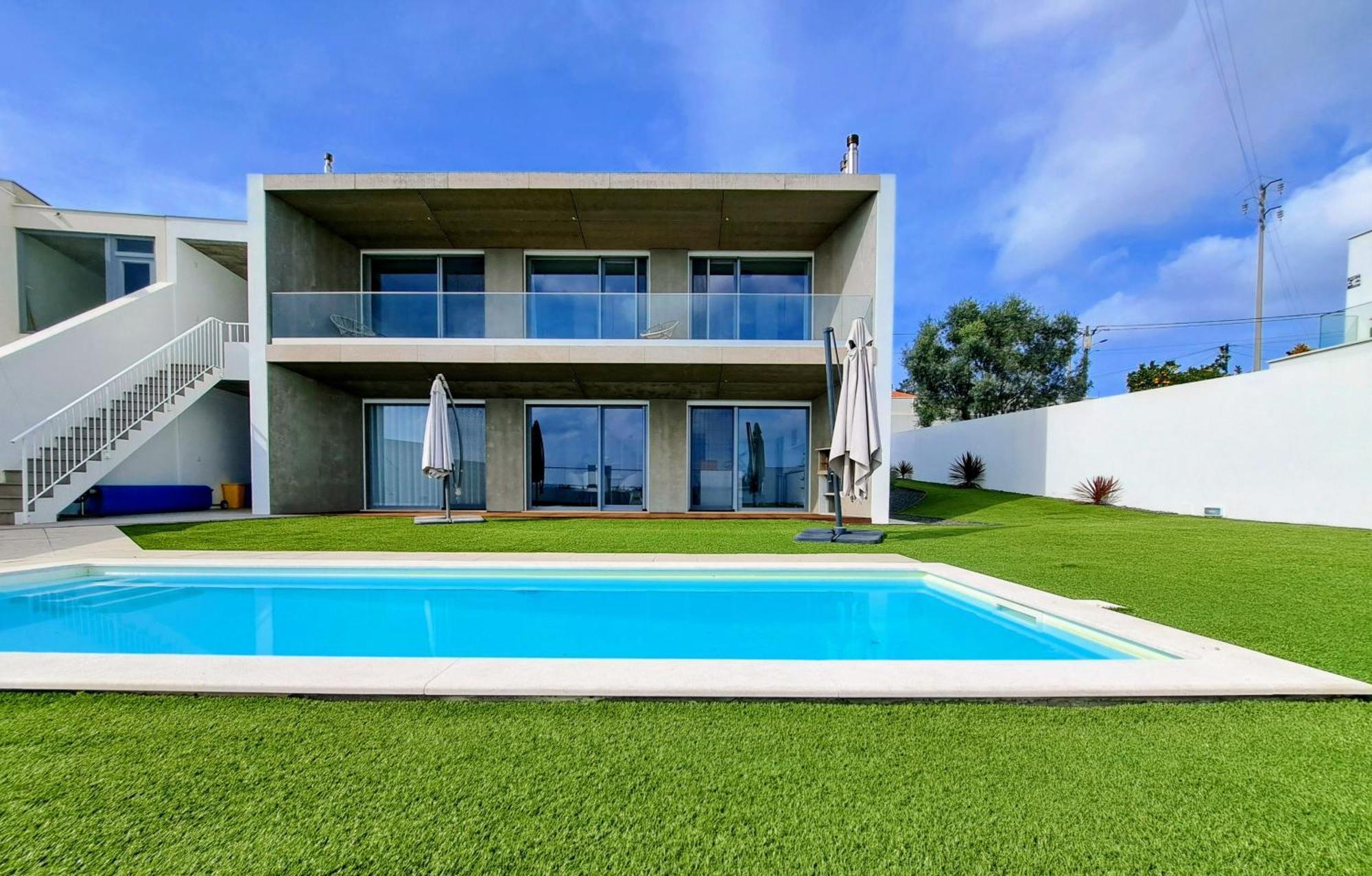 Villa Aurora Salir de Porto Luaran gambar